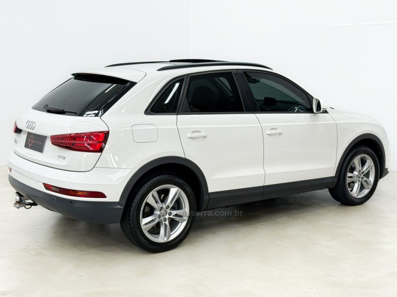 Q3 1.4 TFSI AMBITION GASOLINA 4P AUTOMÁTICA - 2017 - CAXIAS DO SUL