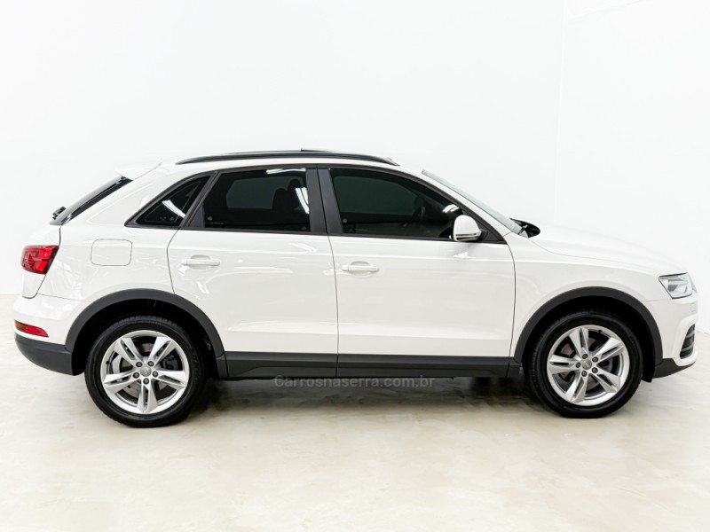 Q3 1.4 TFSI AMBITION GASOLINA 4P AUTOMÁTICA - 2017 - CAXIAS DO SUL