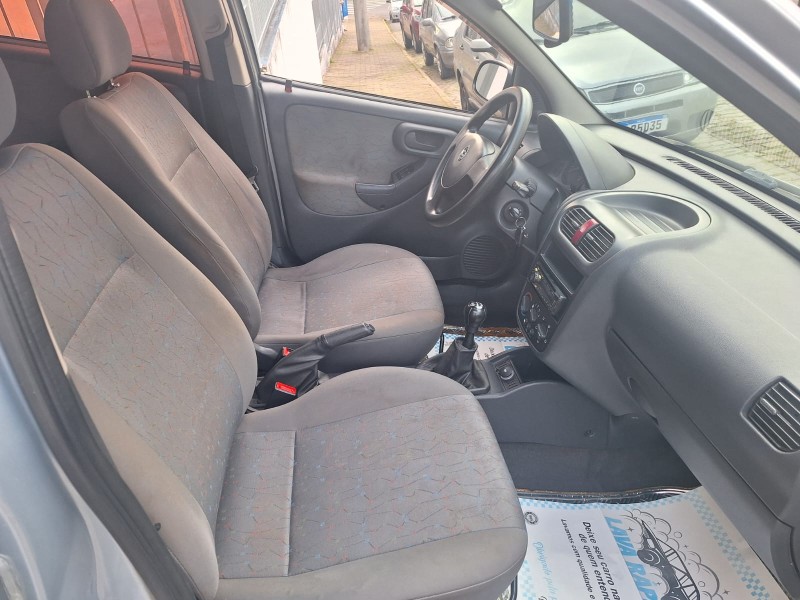 CORSA 1.0 MPFI JOY SEDAN 8V FLEX 4P MANUAL - 2006 - CAXIAS DO SUL