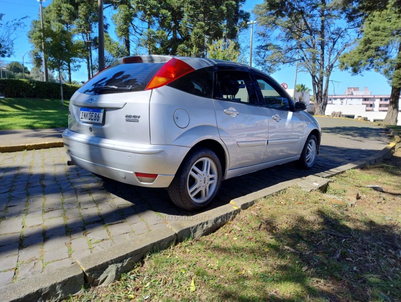 FOCUS 2.0 FC 16V GASOLINA 4P MANUAL - 2007 - CAXIAS DO SUL