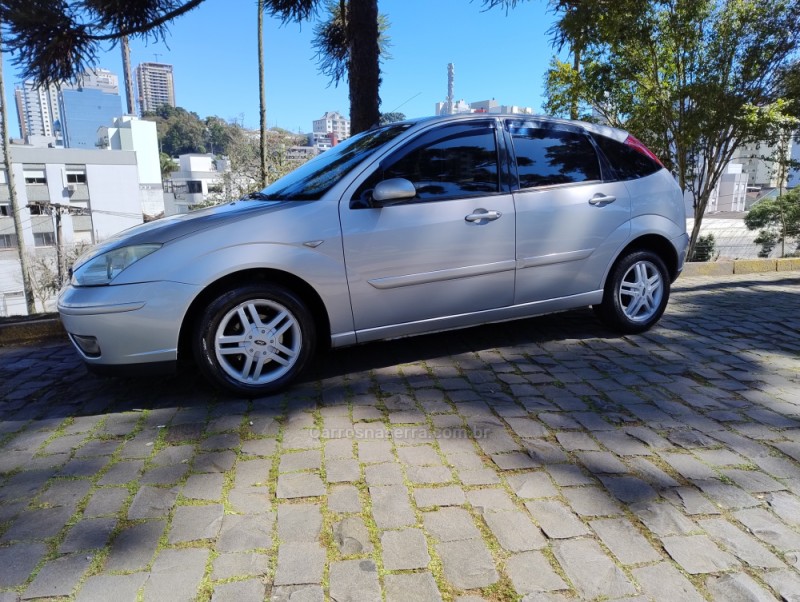 FOCUS 2.0 FC 16V GASOLINA 4P MANUAL - 2007 - CAXIAS DO SUL