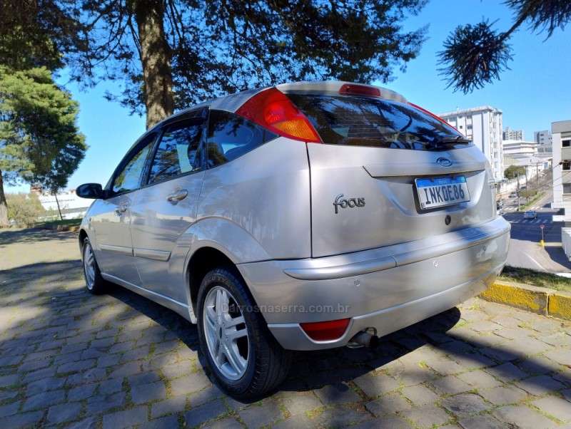 FOCUS 2.0 FC 16V GASOLINA 4P MANUAL - 2007 - CAXIAS DO SUL