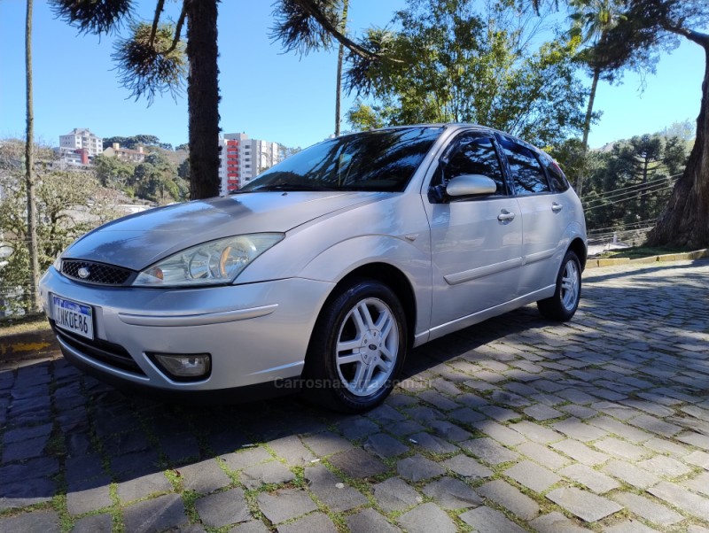 focus 2.0 fc 16v gasolina 4p manual 2007 caxias do sul