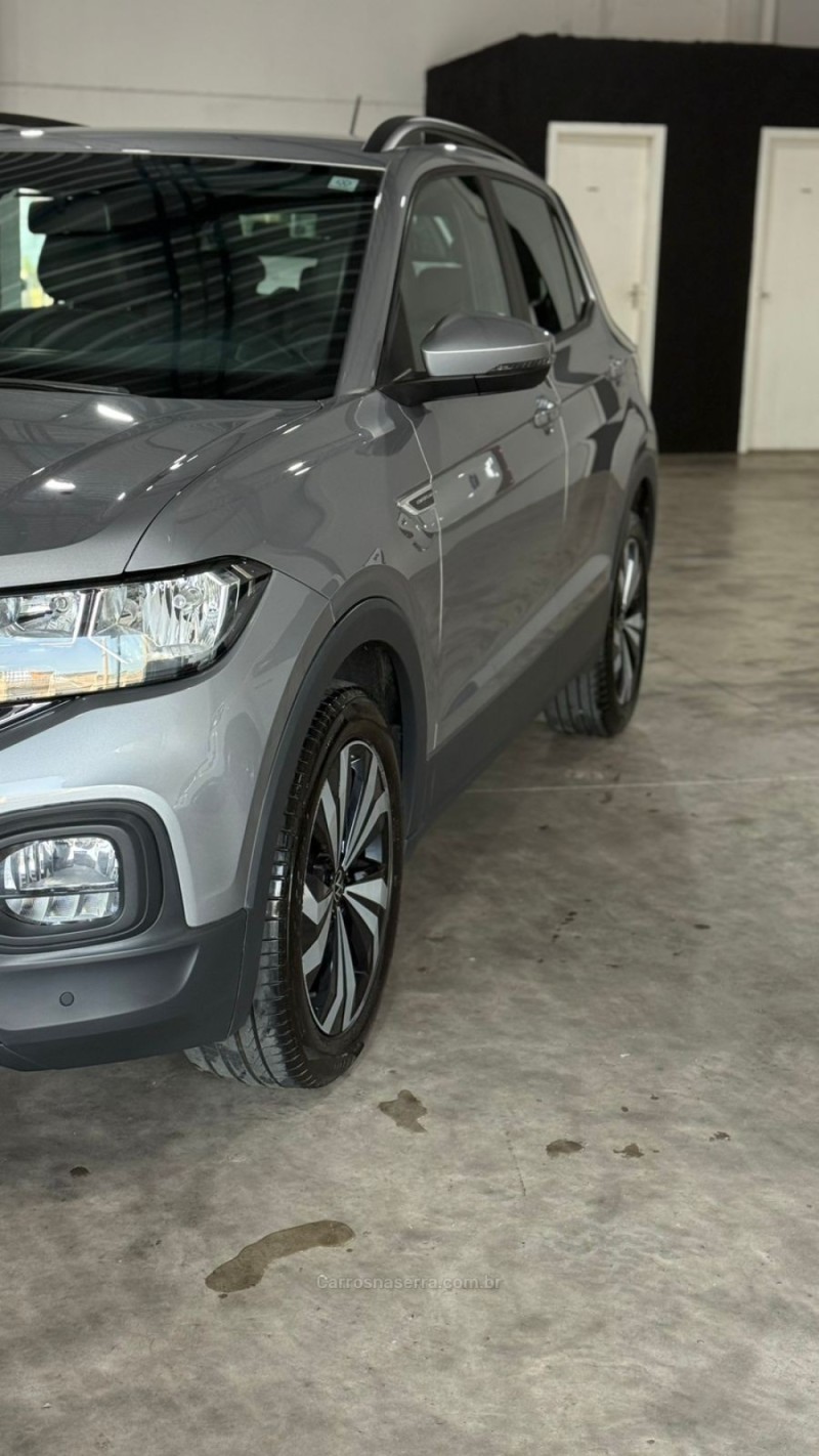 T-CROSS 1.0 COMFORTLINE TSI FLEX 4P AUTOMÁTICO - 2024 - LAJEADO