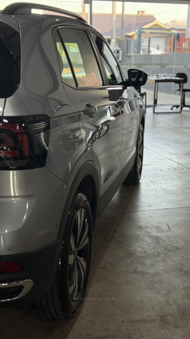 T-CROSS 1.0 COMFORTLINE TSI FLEX 4P AUTOMÁTICO - 2024 - LAJEADO