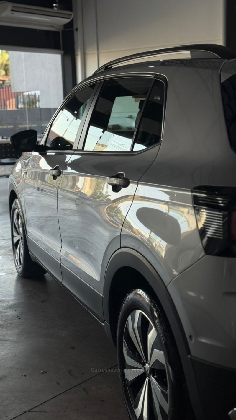 T-CROSS 1.0 COMFORTLINE TSI FLEX 4P AUTOMÁTICO - 2024 - LAJEADO