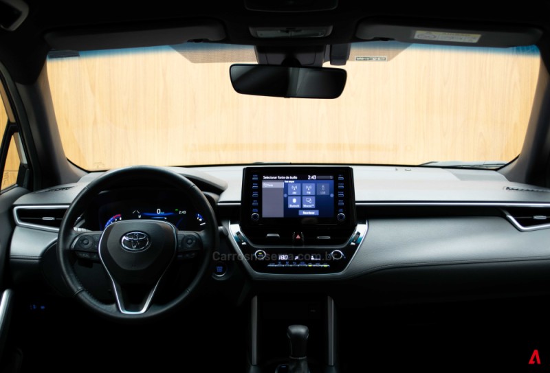 COROLLA 2.0 CROSS XRE 16V FLEX 4P AUTOMÁTICO - 2023 - GARIBALDI