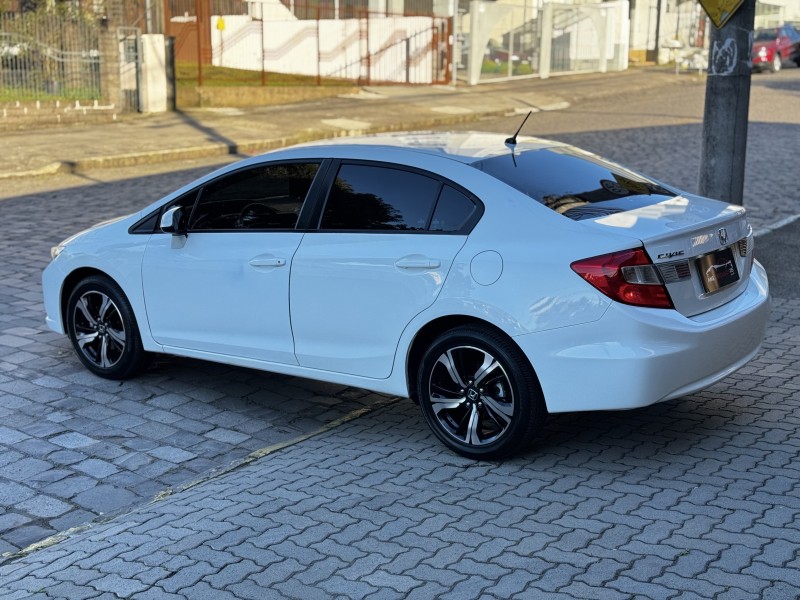 CIVIC 1.8 LXS 16V FLEX 4P MANUAL - 2014 - CAXIAS DO SUL