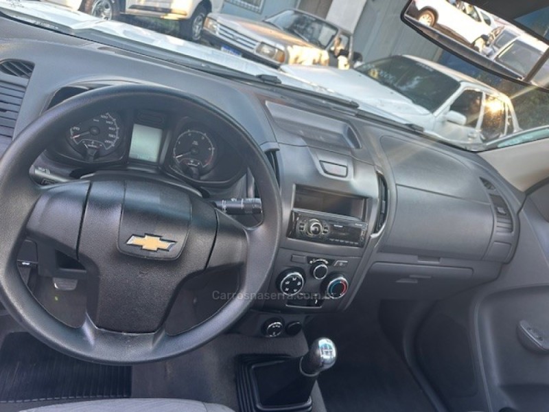 S10 2.8 LS 4X4 CD 16V TURBO DIESEL 4P MANUAL - 2013 - CANELA