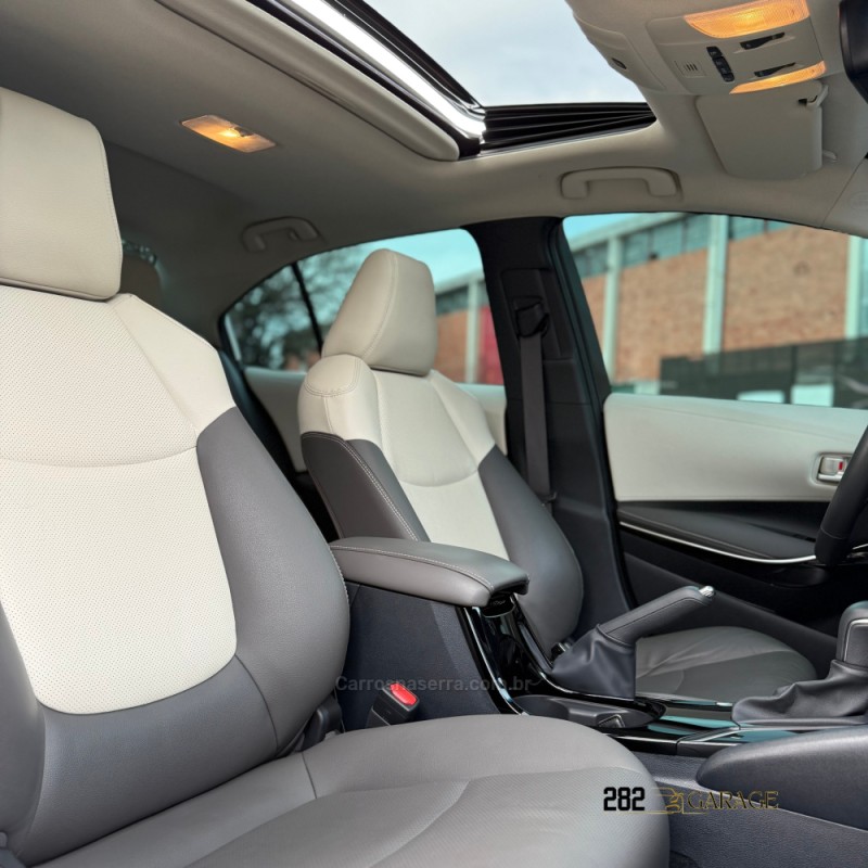 COROLLA 2.0 ALTIS 16V FLEX 4P AUTOMÁTICO - 2023 - FARROUPILHA