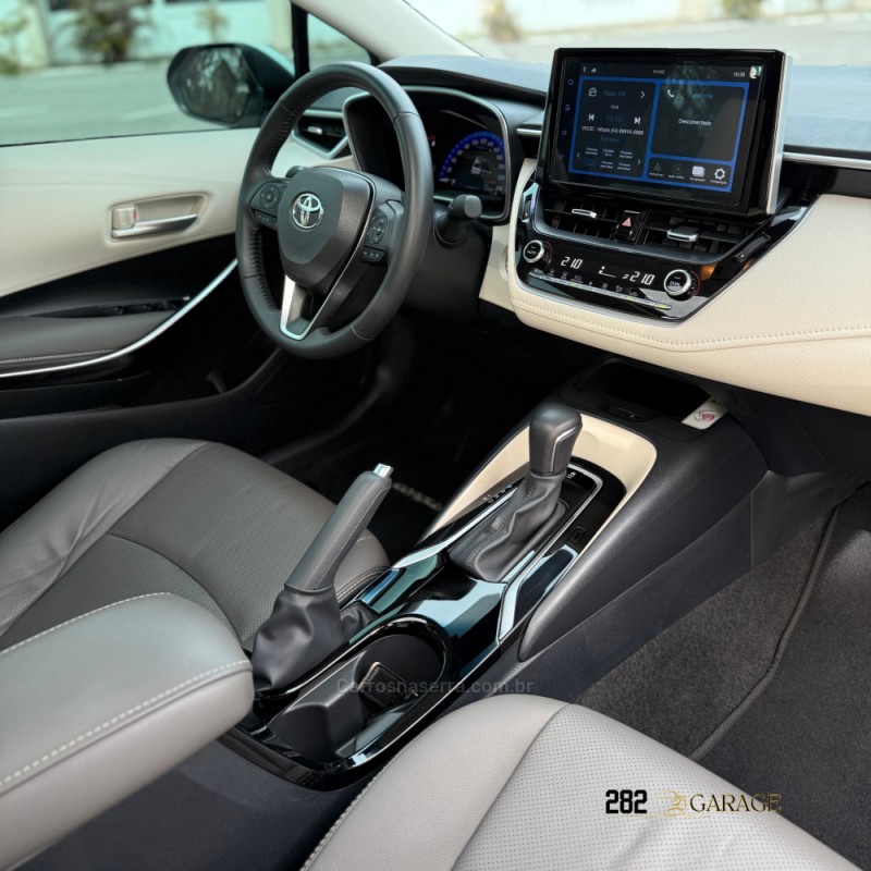 COROLLA 2.0 ALTIS 16V FLEX 4P AUTOMÁTICO - 2023 - FARROUPILHA