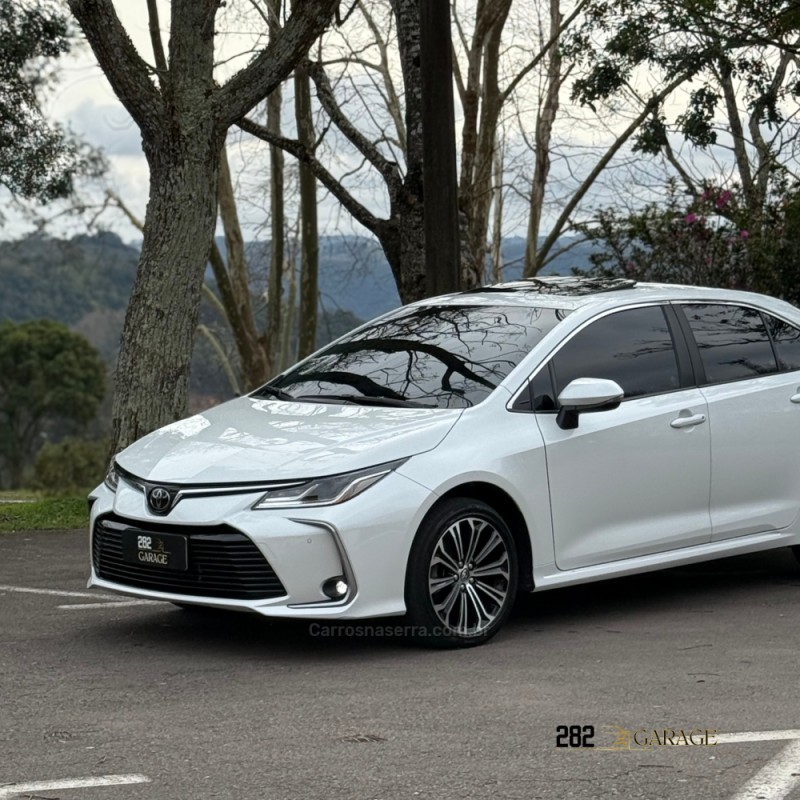 COROLLA 2.0 ALTIS 16V FLEX 4P AUTOMÁTICO - 2023 - FARROUPILHA