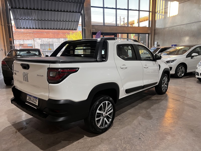 STRADA 1.3 VOLCANO CD 8V FLEX 4P MANUAL - 2022 - CAXIAS DO SUL