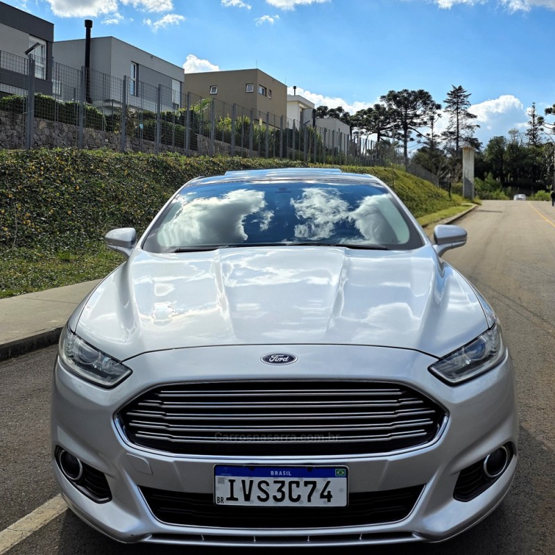 FUSION 2.0 TITANIUM FWD 16V GASOLINA 4P AUTOMÁTICO - 2014 - CAXIAS DO SUL