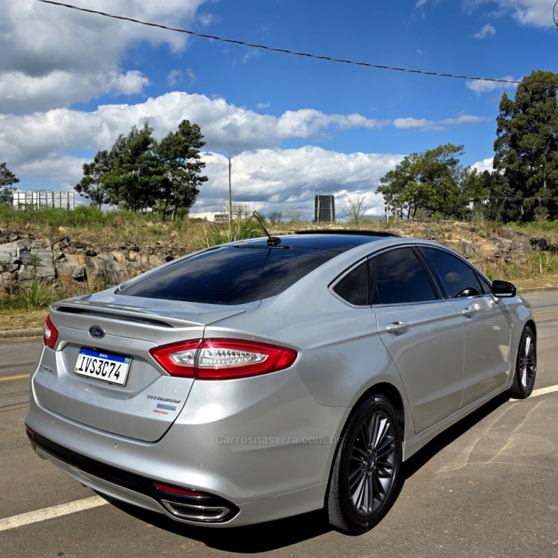 FUSION 2.0 TITANIUM FWD 16V GASOLINA 4P AUTOMÁTICO - 2014 - CAXIAS DO SUL