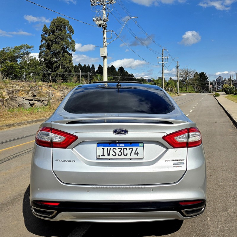 FUSION 2.0 TITANIUM FWD 16V GASOLINA 4P AUTOMÁTICO - 2014 - CAXIAS DO SUL