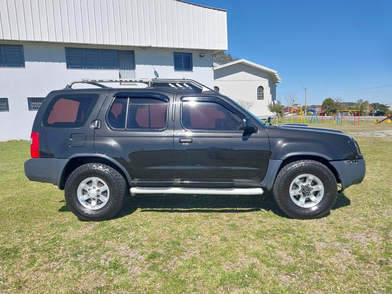 XTERRA 2.8 SE 4X4 8V TURBO INTERCOOLER DIESEL 4P MANUAL - 2005 - FARROUPILHA
