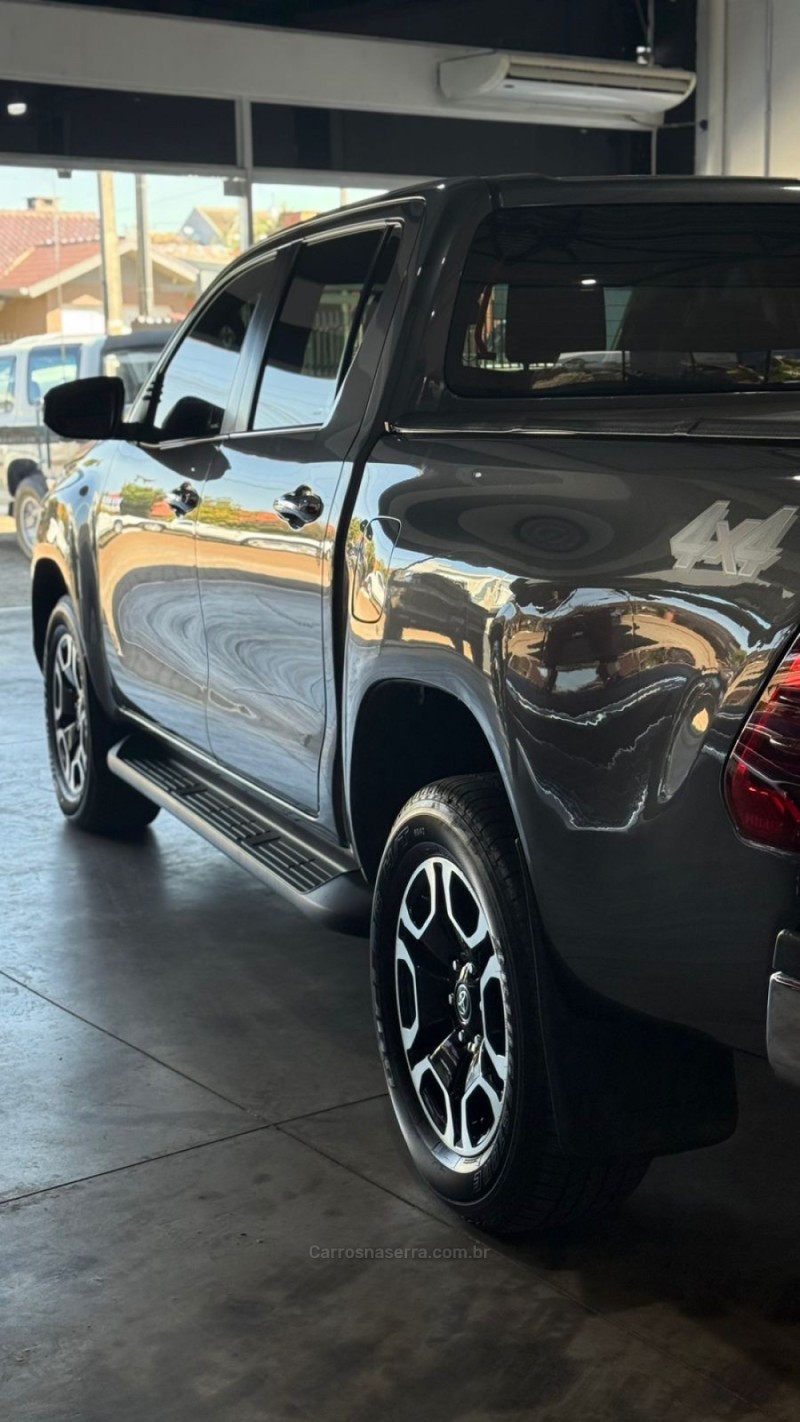 HILUX 2.8 SRX 4X4 CD 16V DIESEL 4P AUTOMÁTICO - 2021 - LAJEADO