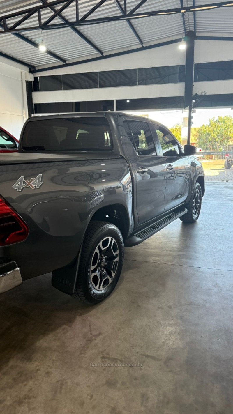 HILUX 2.8 SRX 4X4 CD 16V DIESEL 4P AUTOMÁTICO - 2021 - LAJEADO