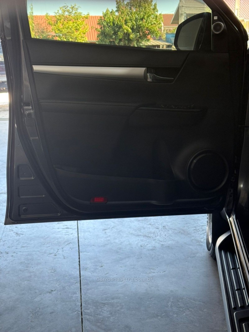 HILUX 2.8 SRX 4X4 CD 16V DIESEL 4P AUTOMÁTICO - 2021 - LAJEADO