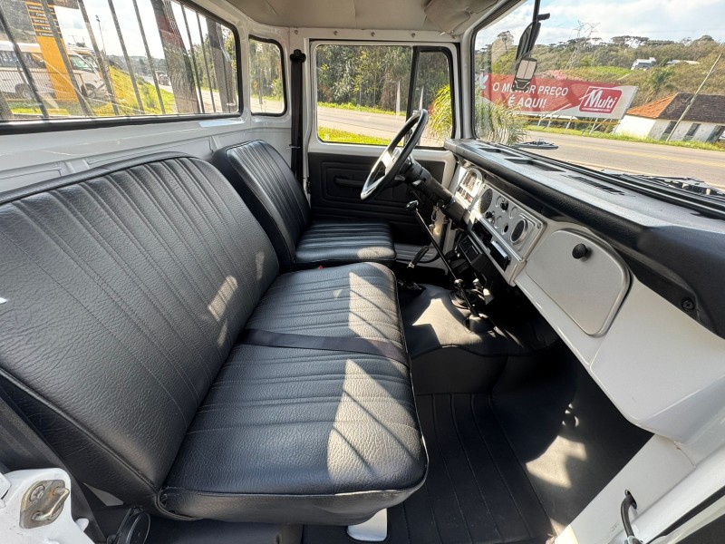BANDEIRANTE 3.7 BJ55LP-BL3 4X4 CS DIESEL 2P MANUAL - 1995 - CAXIAS DO SUL