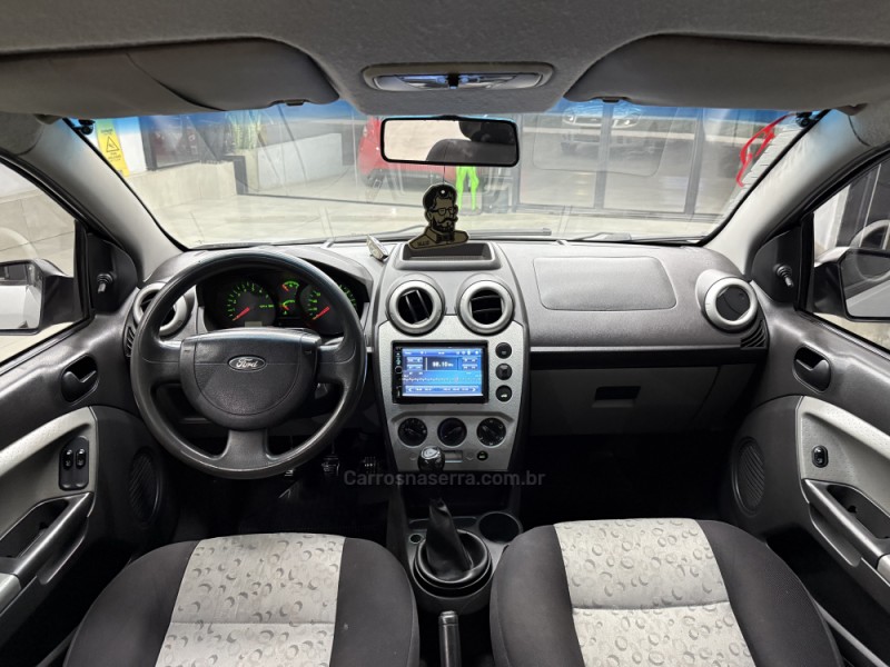 FIESTA 1.0 MPI HATCH 8V FLEX 4P MANUAL - 2008 - SAPIRANGA