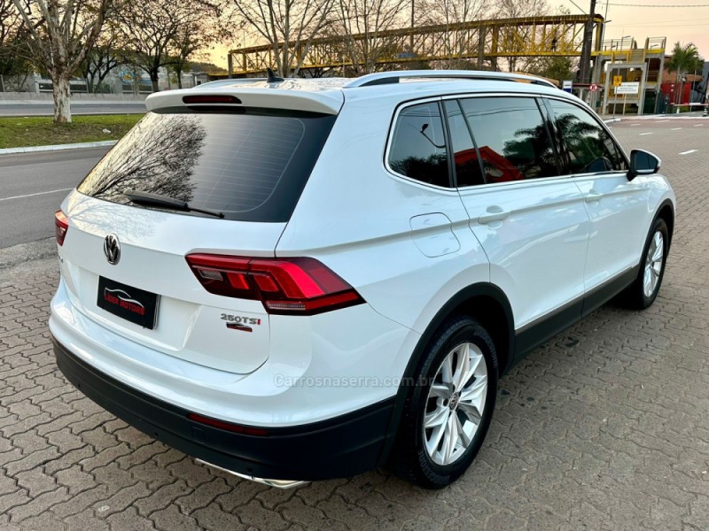 TIGUAN 1.4 ALLSPACE COMFORT 250 TSI FLEX 4P - 2020 - ESTâNCIA VELHA