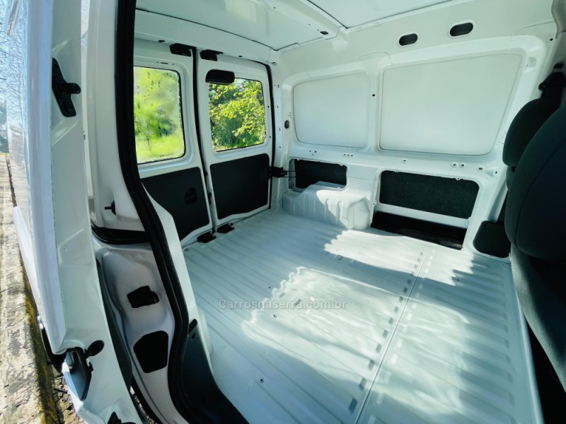 PARTNER 1.6 FURGÃO 800KG 16V FLEX 3P MANUAL - 2019 - NOVO HAMBURGO