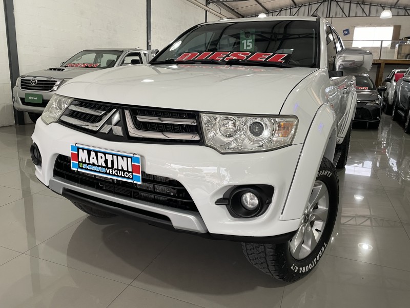 pajero dakar 3.2 4x4 16v turbo intercooler diesel 4p automatico 2015 caxias do sul