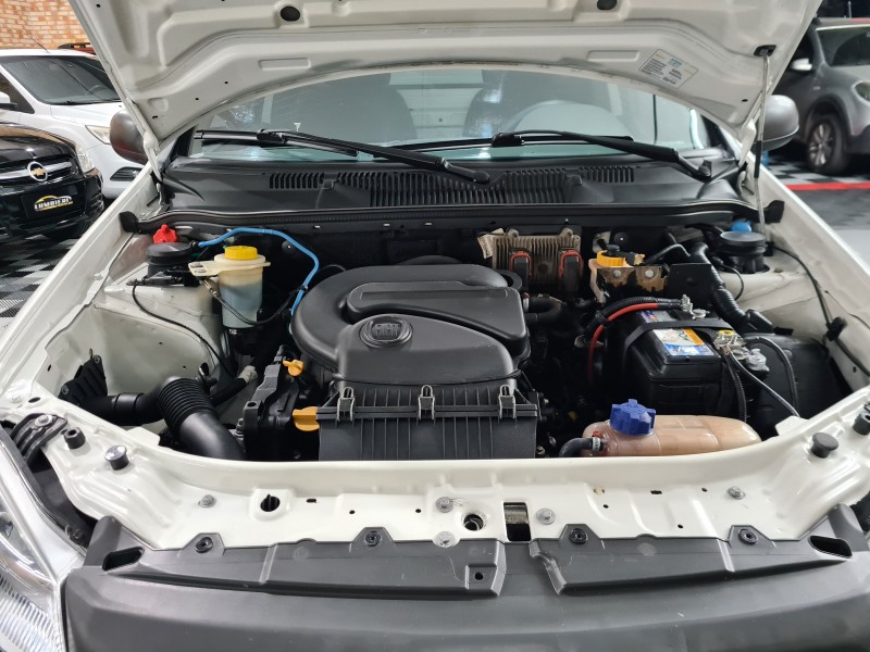 STRADA 1.4 MPI WORKING CD 8V FLEX 2P MANUAL - 2020 - FARROUPILHA