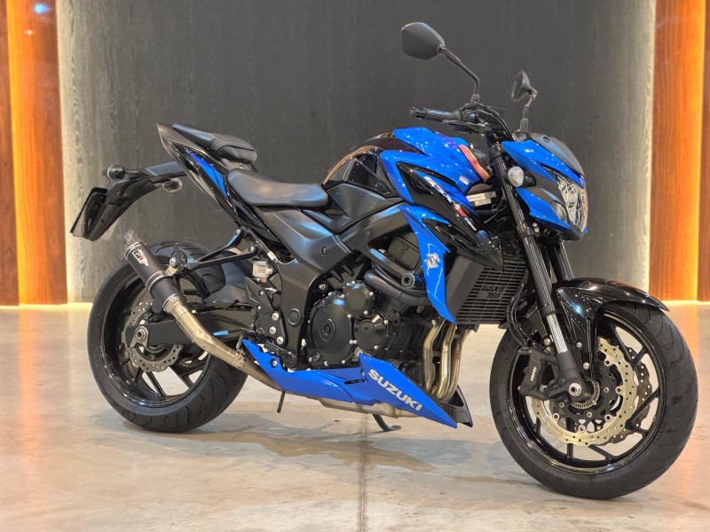 GSX R750 SRAD - 2019 - NOVO HAMBURGO