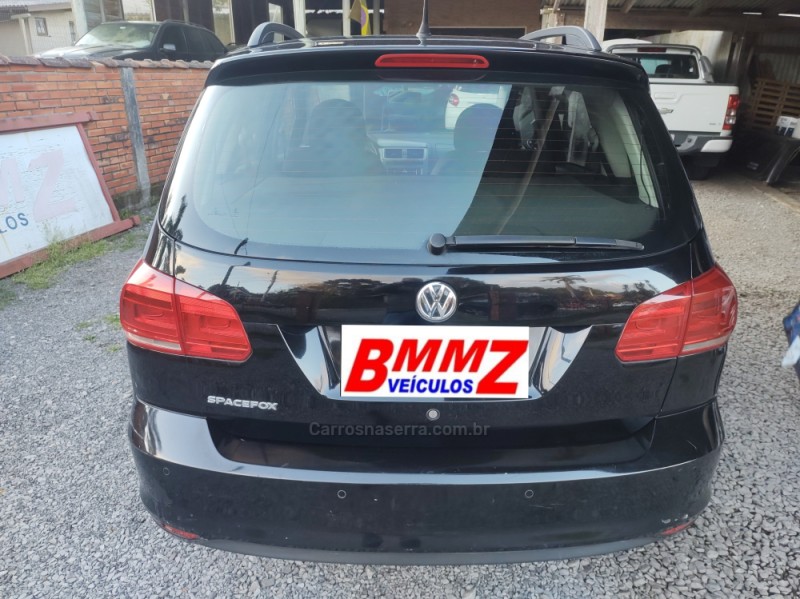 SPACEFOX 1.6 MI SPORTLINE 8V FLEX 4P MANUAL - 2018 - GRAMADO