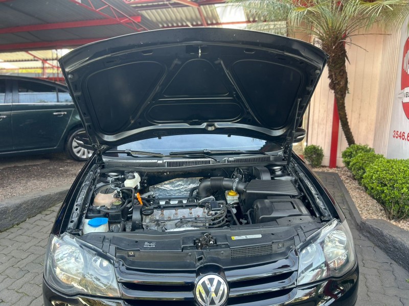 GOLF 1.6 MI SPORTLINE 8V FLEX 4P MANUAL - 2014 - TRêS COROAS