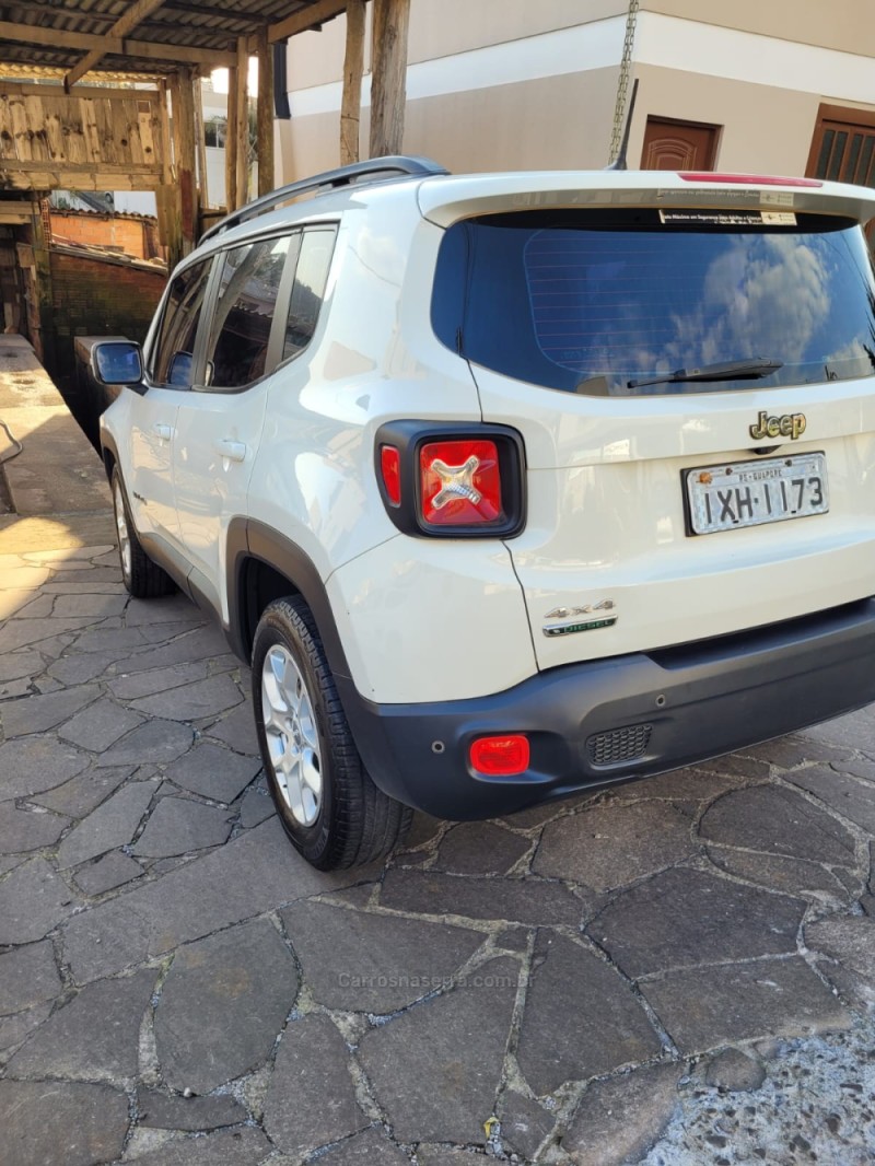 RENEGADE 2.0 16V TURBO DIESEL LONGITUDE 4P 4X4 AUTOMÁTICO - 2016 - GUAPORé