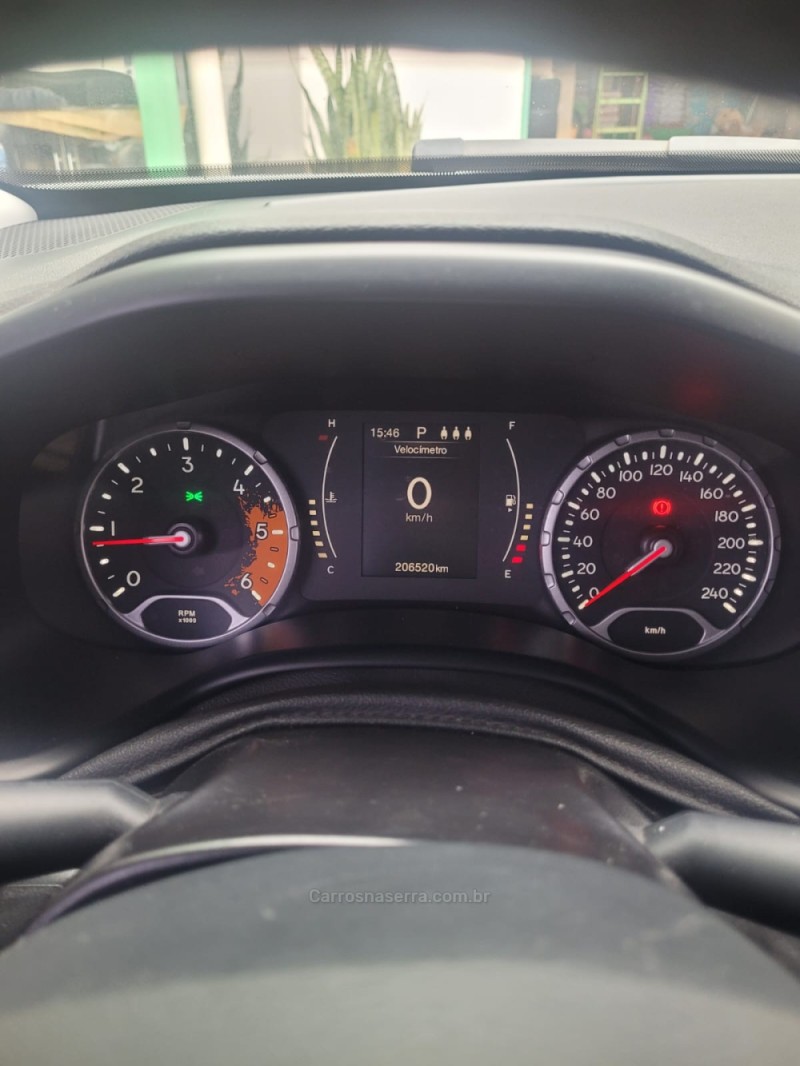 RENEGADE 2.0 16V TURBO DIESEL LONGITUDE 4P 4X4 AUTOMÁTICO - 2016 - GUAPORé