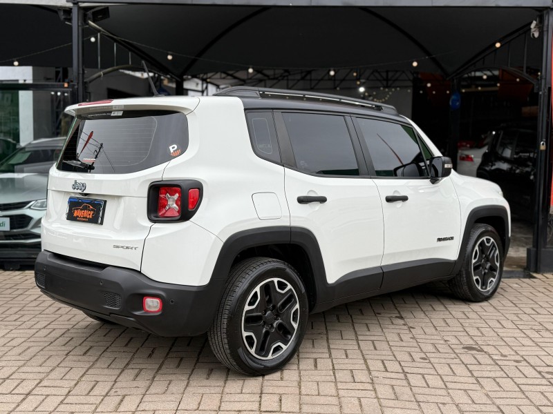 RENEGADE 1.8 16V FLEX SPORT 4P MANUAL - 2016 - LAGOA VERMELHA