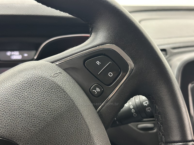 CAPTUR 1.6 16V SCE FLEX ZEN MANUAL - 2018 - SANTA CRUZ DO SUL