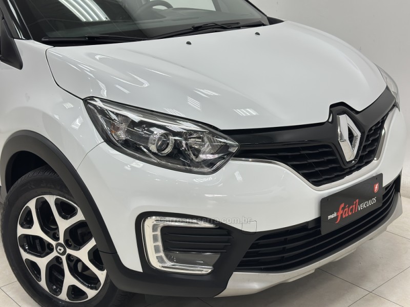 CAPTUR 1.6 16V SCE FLEX ZEN MANUAL - 2018 - SANTA CRUZ DO SUL
