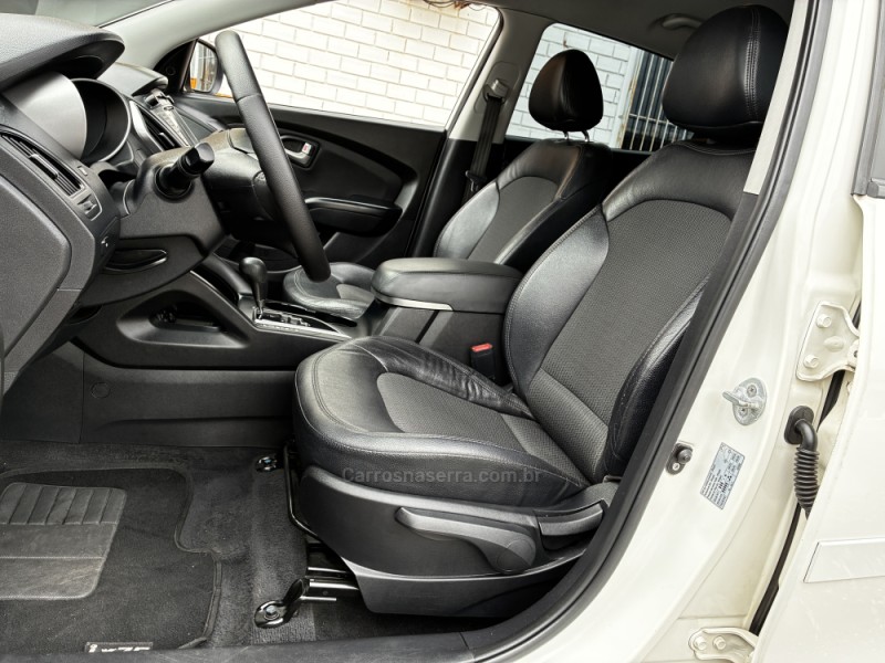 IX35 2.0 MPFI GLS 4X2 16V GASOLINA 4P AUTOMÁTICO - 2015 - VENâNCIO AIRES