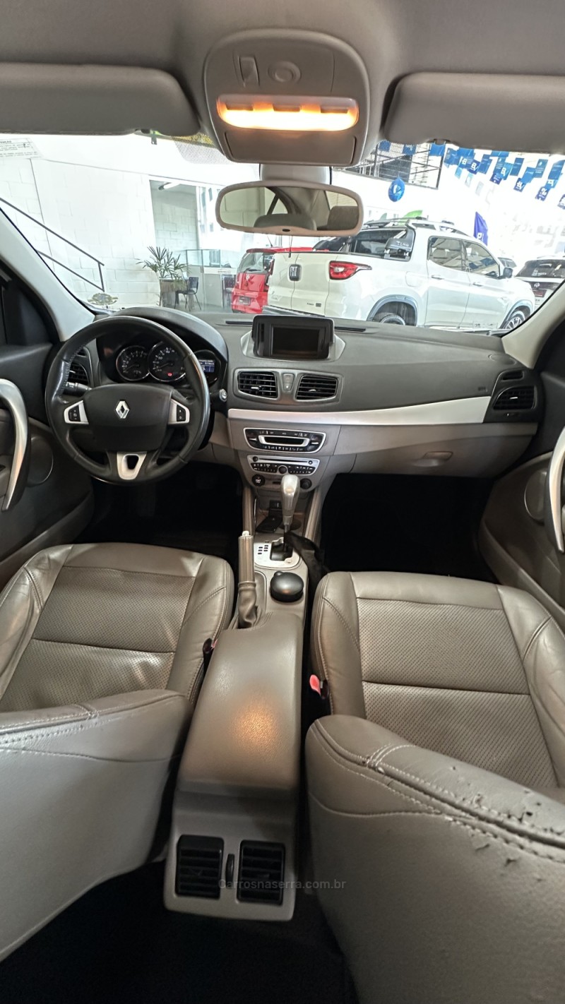 FLUENCE 2.0 PRIVILÉGE 16V FLEX 4P AUTOMÁTICO - 2013 - MONTENEGRO
