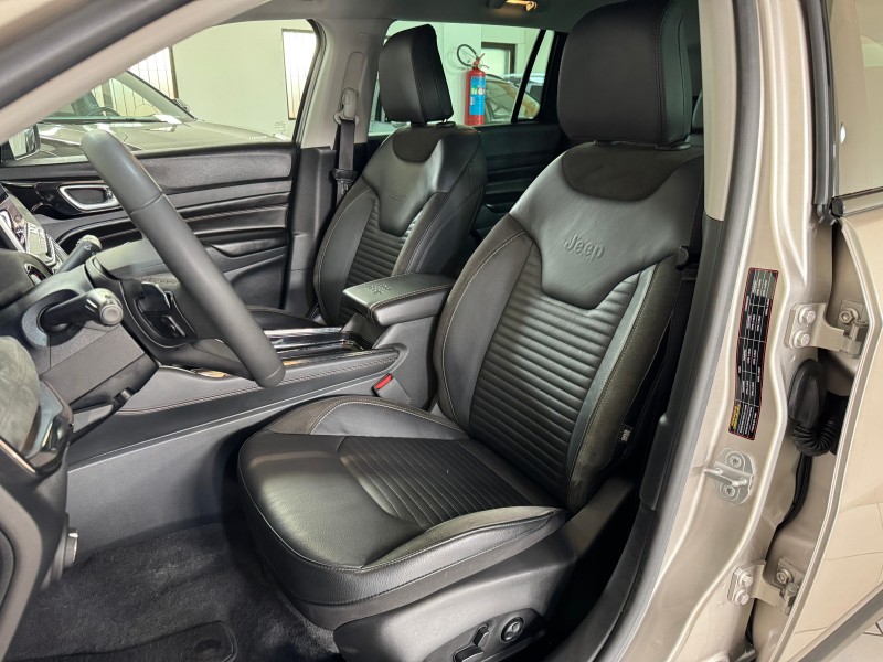 COMMANDER 1.3 LIMITED T270 16V 4X2 TURBO FLEX 4P AUTOMÁTICO - 2023 - CAXIAS DO SUL