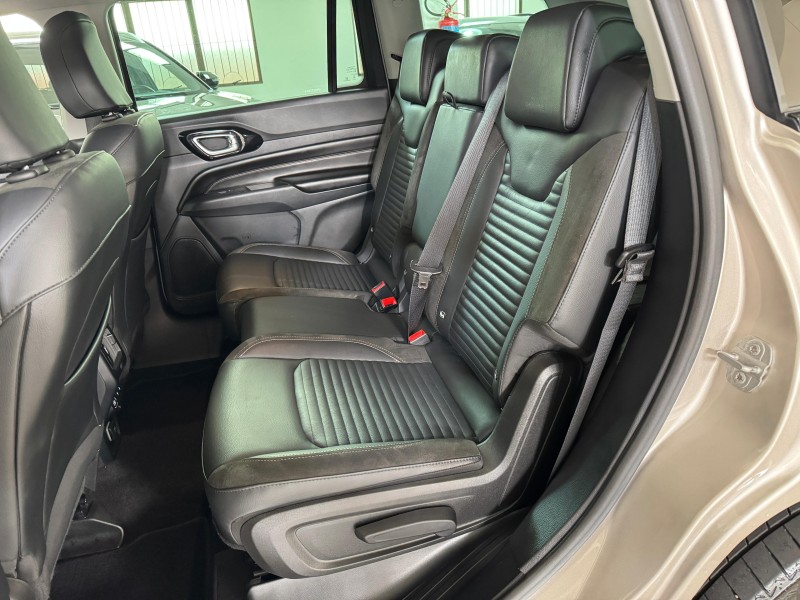 COMMANDER 1.3 LIMITED T270 16V 4X2 TURBO FLEX 4P AUTOMÁTICO - 2023 - CAXIAS DO SUL