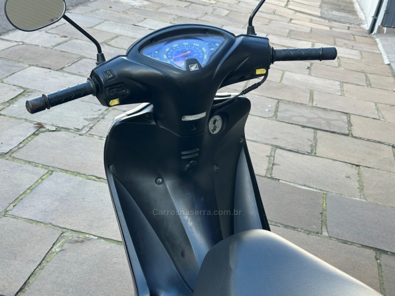 BIZ 125 ES - 2012 - GUAPORé