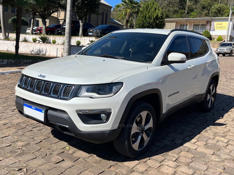 COMPASS 2.0 16V DIESEL LONGITUDE 4X4 AUTOMÁTICO - 2017 - NOVA BASSANO