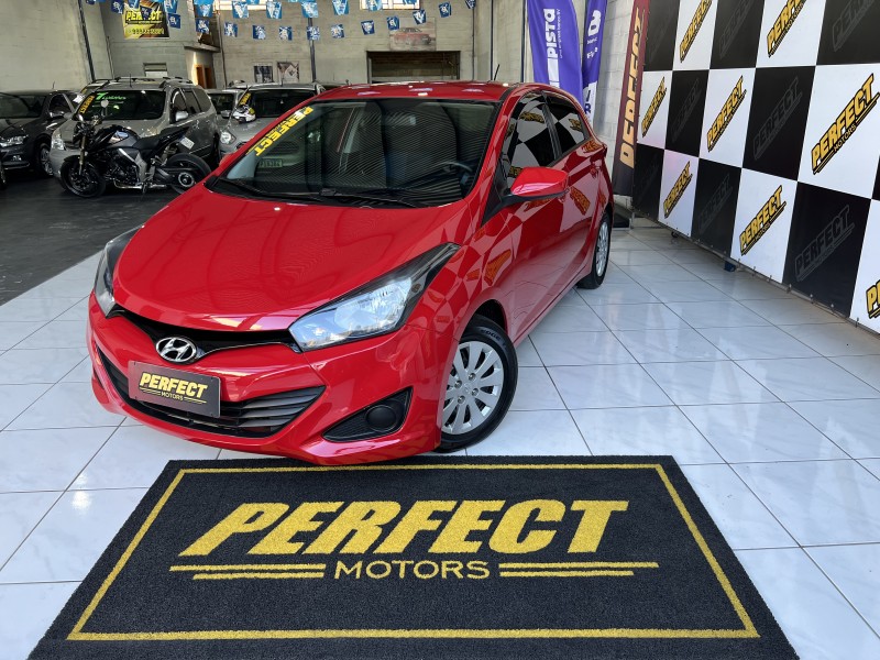 HB20 1.6 COMFORT 16V FLEX 4P MANUAL - 2013 - PORTãO