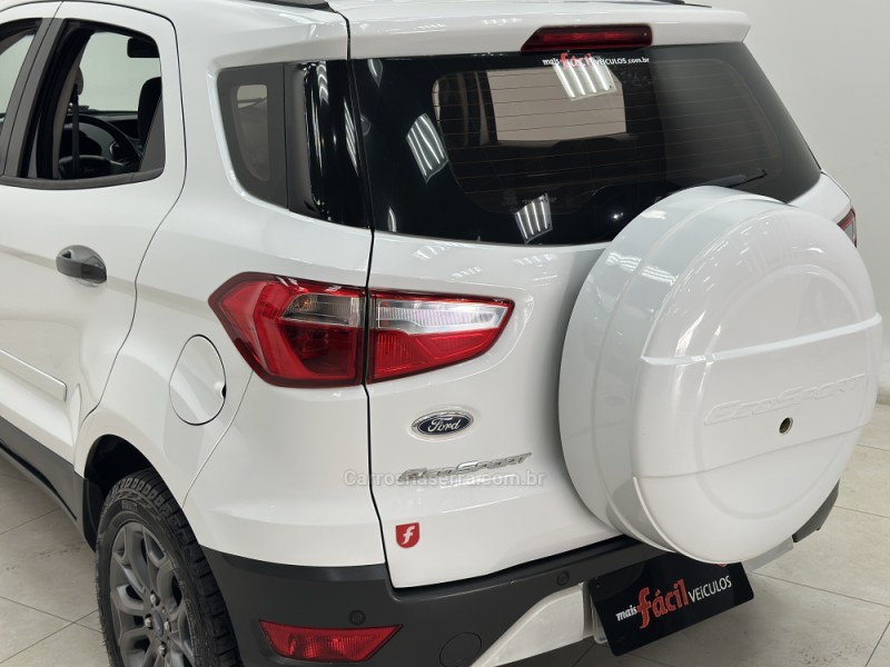 ECOSPORT 1.6 FREESTYLE 8V FLEX 4P MANUAL - 2015 - SANTA CRUZ DO SUL