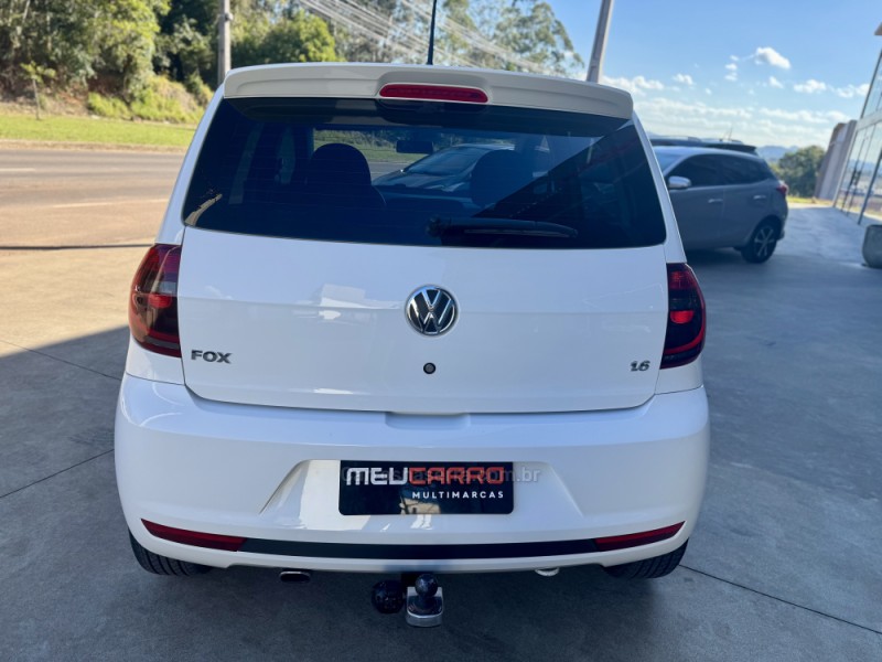 FOX 1.6 MI PRIME 8V FLEX 4P MANUAL - 2013 - LAJEADO