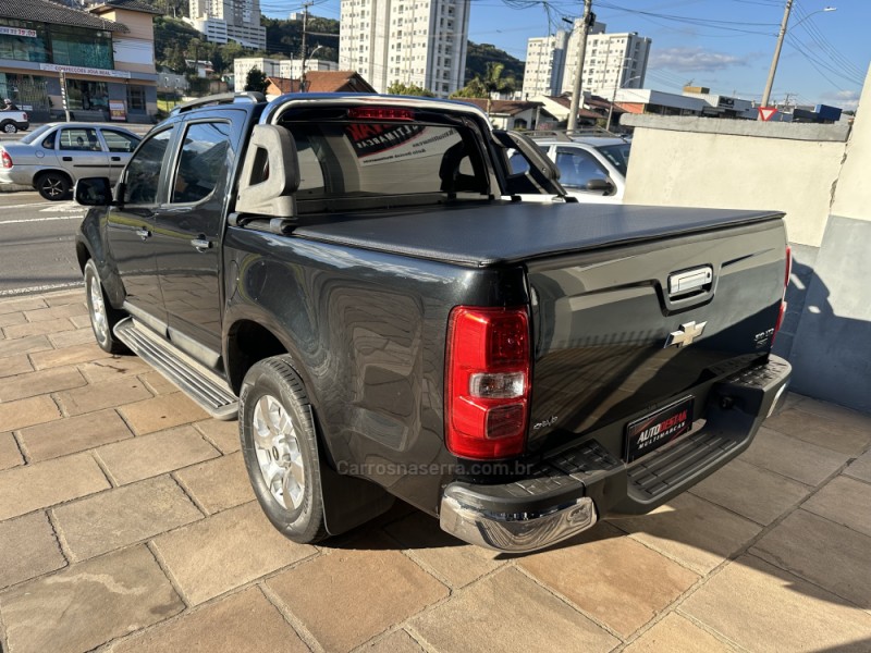 S10 2.4 LTZ 4X2 CD 8V FLEX 4P MANUAL - 2013 - CAXIAS DO SUL