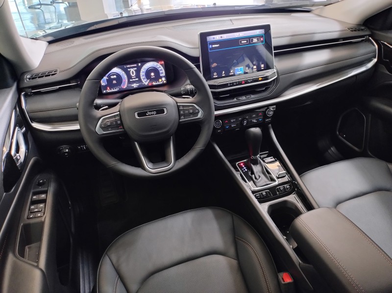 COMPASS 2.0 LIMITED TD350 TURBO DIESEL 4X4 4P AUTOMÁTICO - 2025 - BENTO GONçALVES