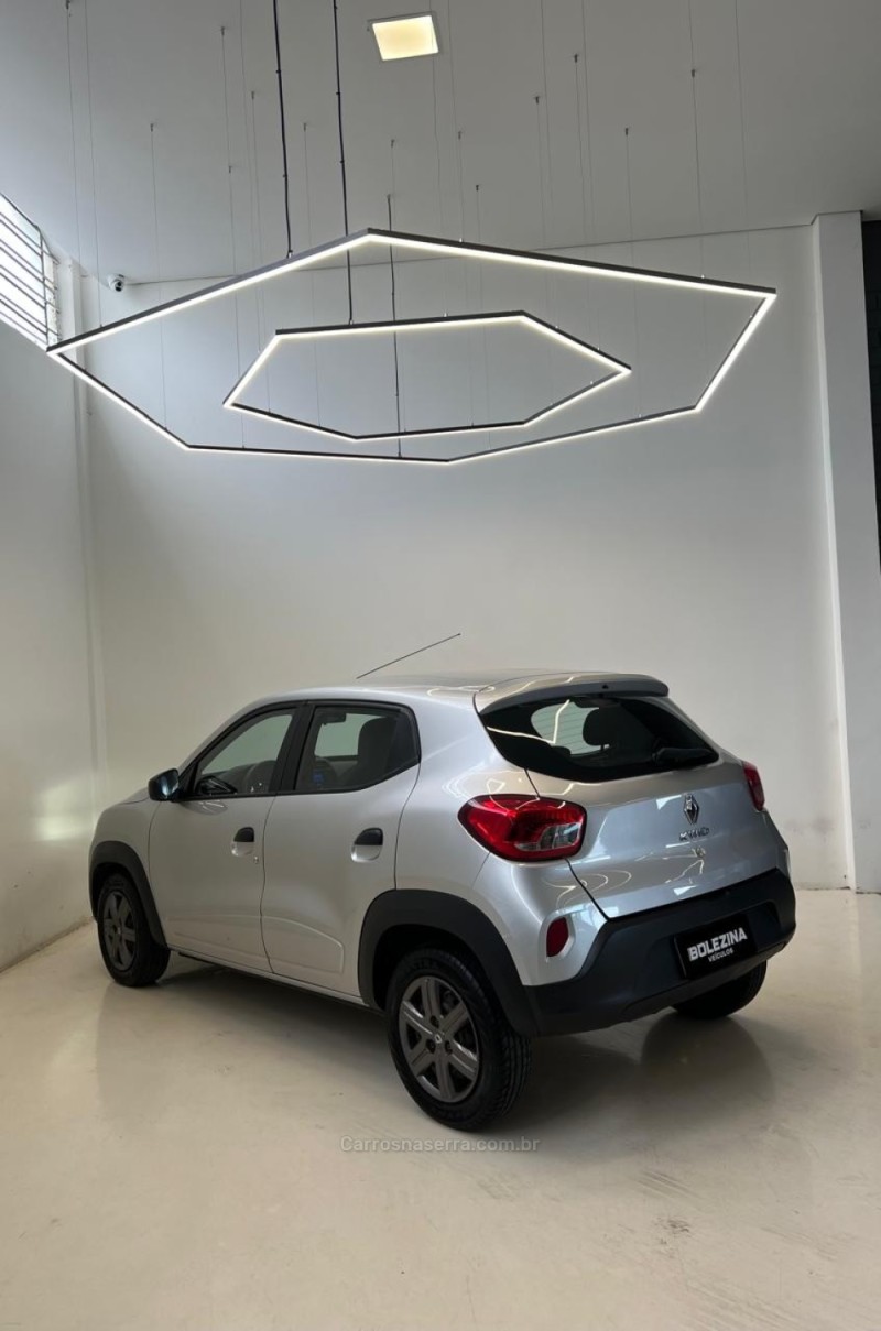 KWID 1.0 12V SCE FLEX ZEN MANUAL - 2023 - NOVO HAMBURGO